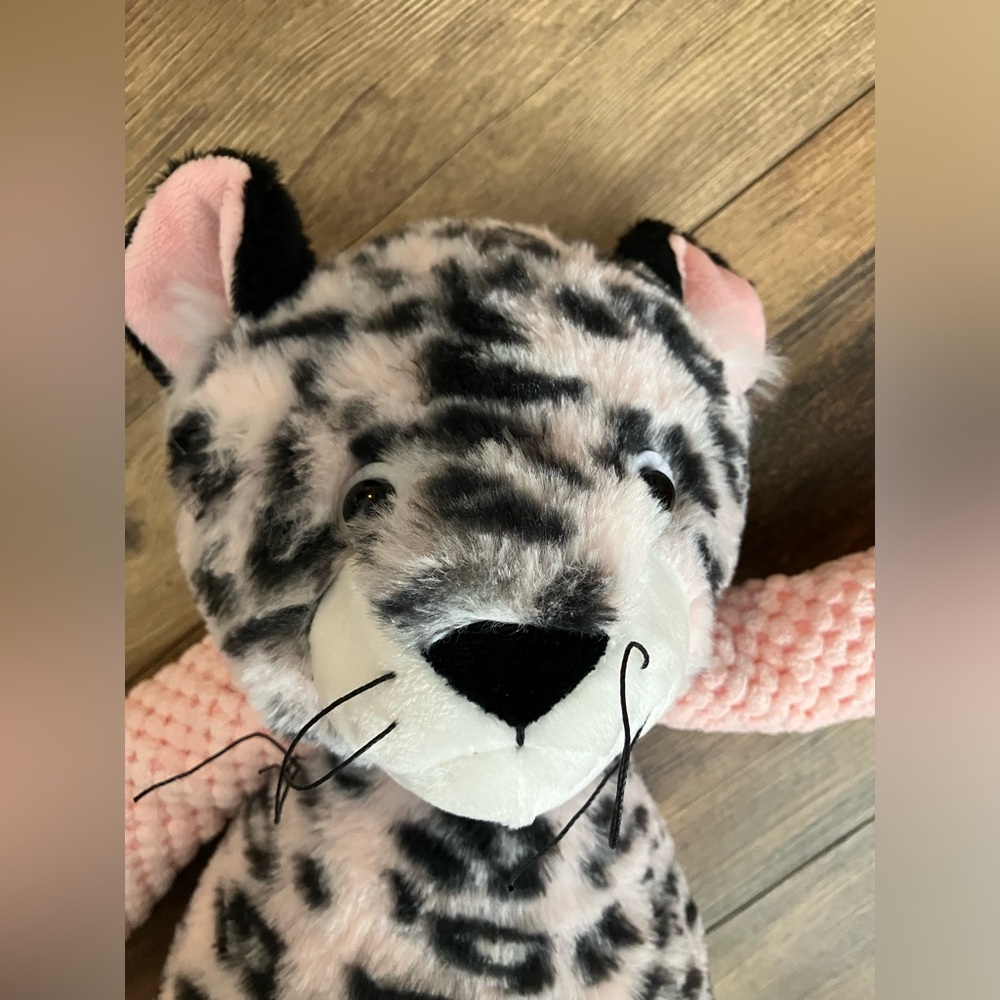 Scentsy Buddy - Priya the Pink Cheetah